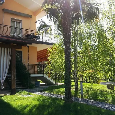 Villacedro شقة