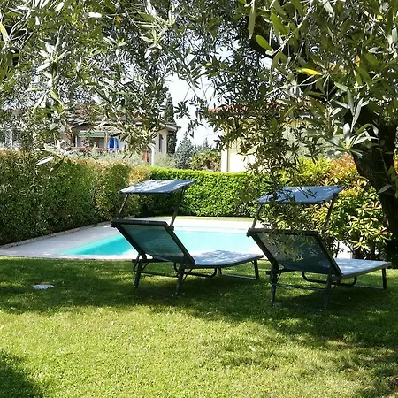 Villacedro شقة لاتيزي
